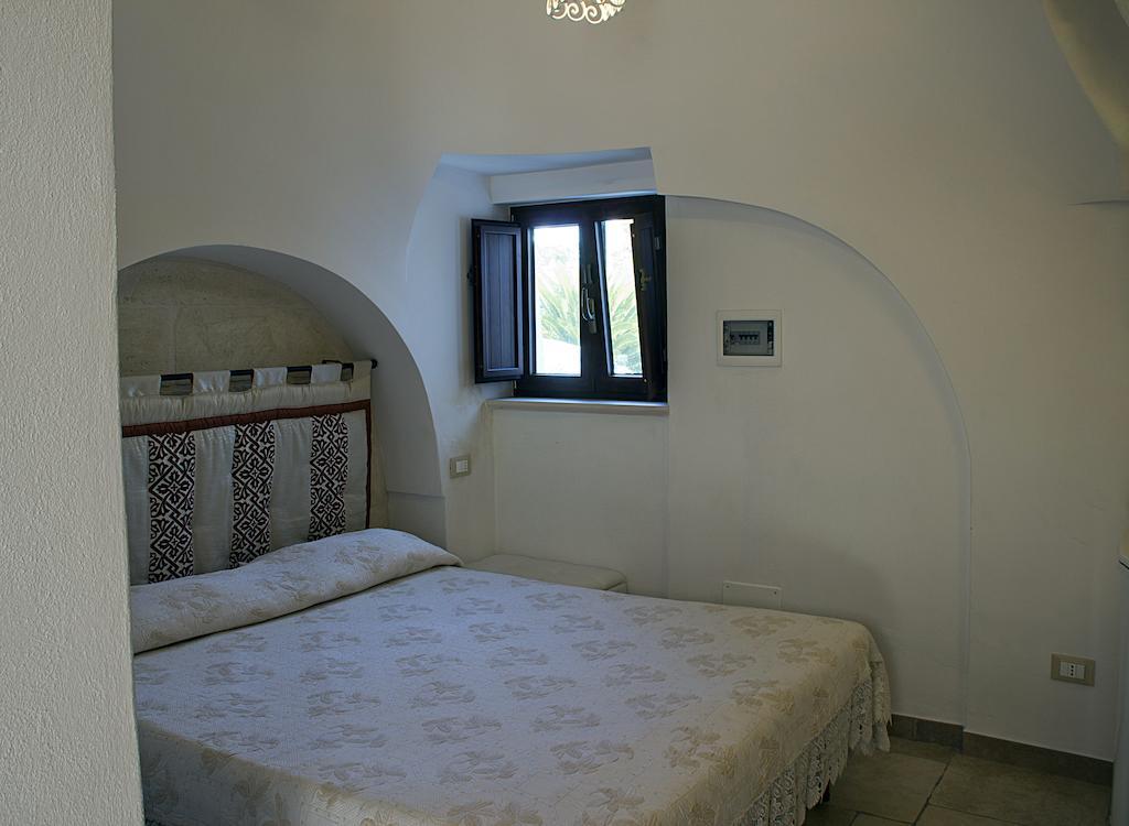 Agriturismo Grotta Di Figazzano チステルニーノ 部屋 写真