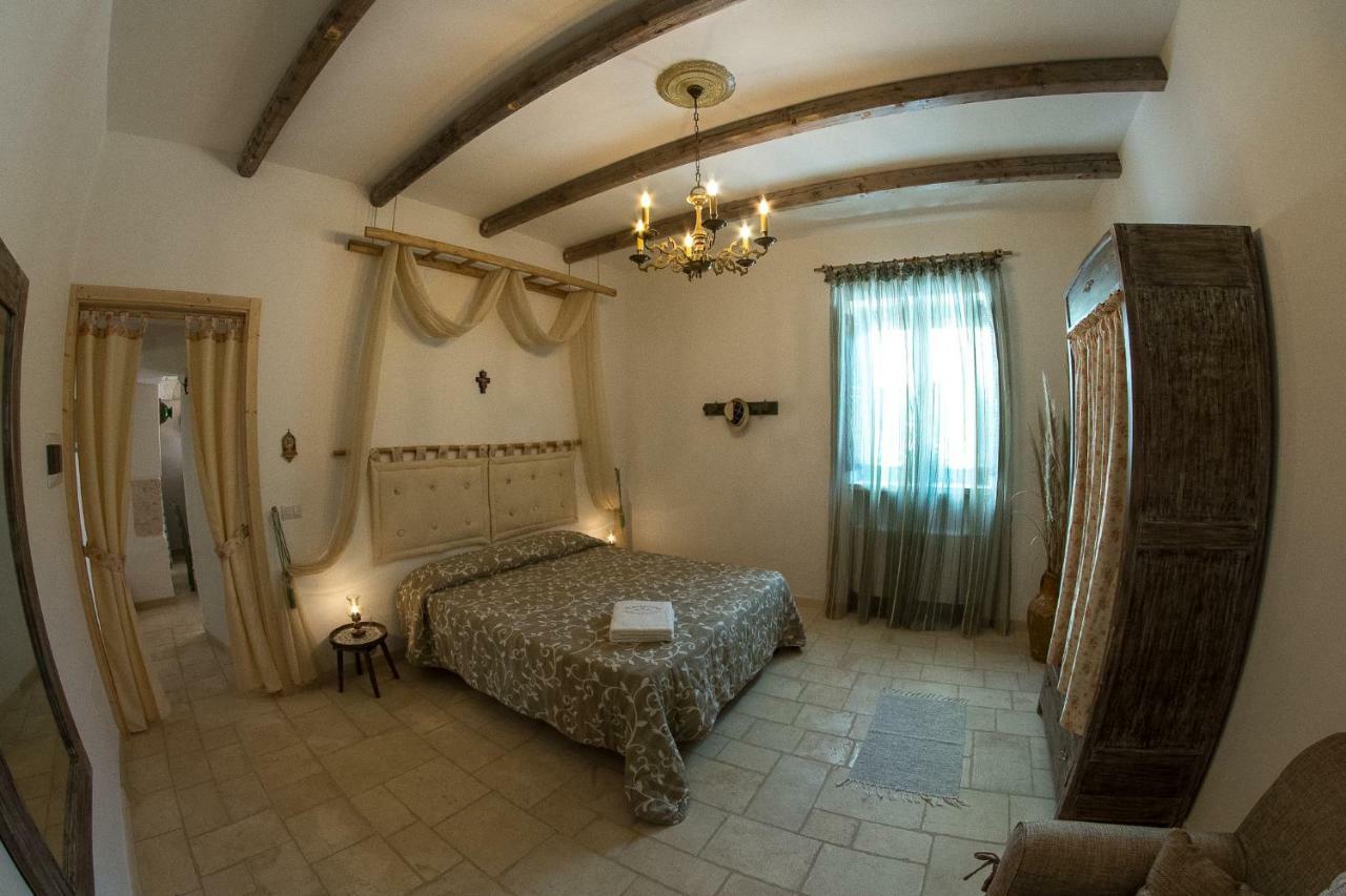 Agriturismo Grotta Di Figazzano チステルニーノ エクステリア 写真