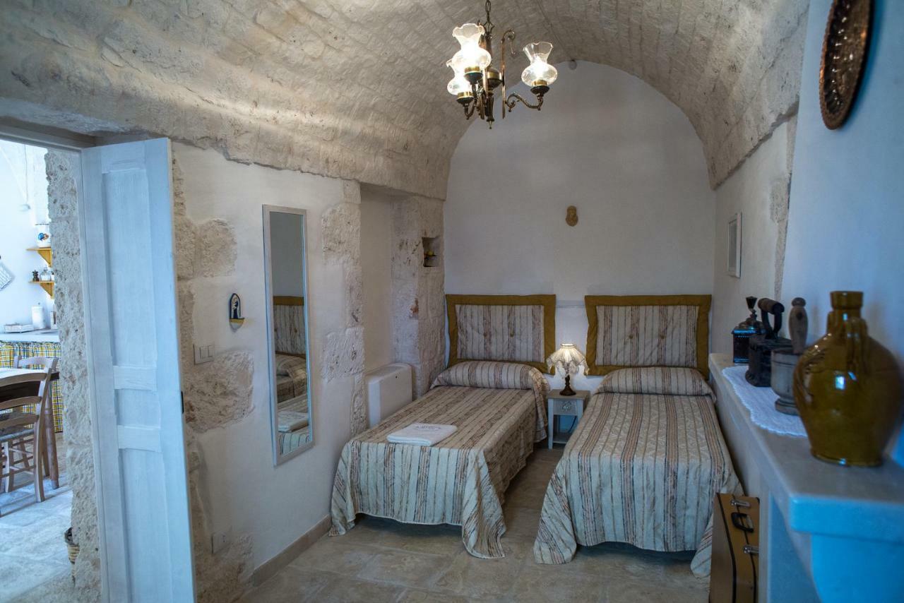 Agriturismo Grotta Di Figazzano チステルニーノ エクステリア 写真