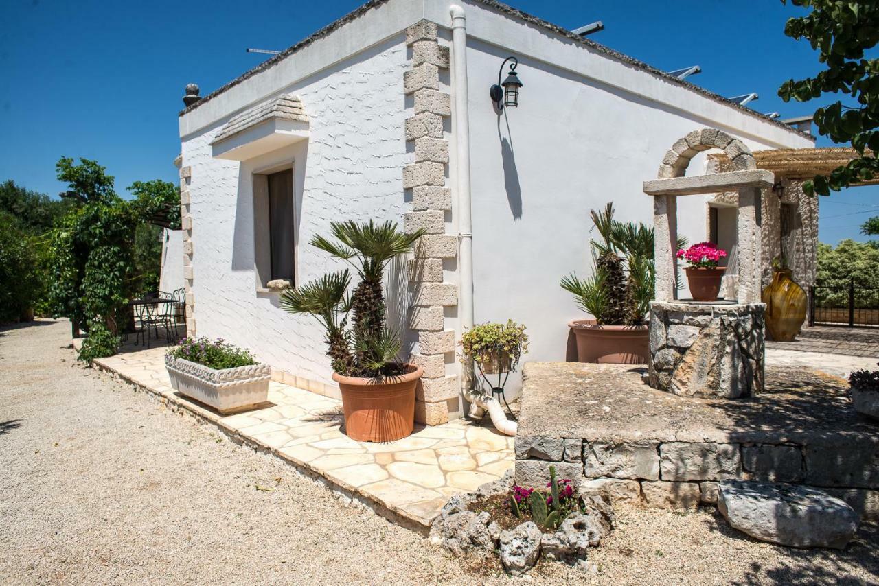 Agriturismo Grotta Di Figazzano チステルニーノ エクステリア 写真