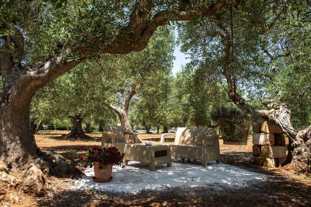 Agriturismo Grotta Di Figazzano チステルニーノ エクステリア 写真