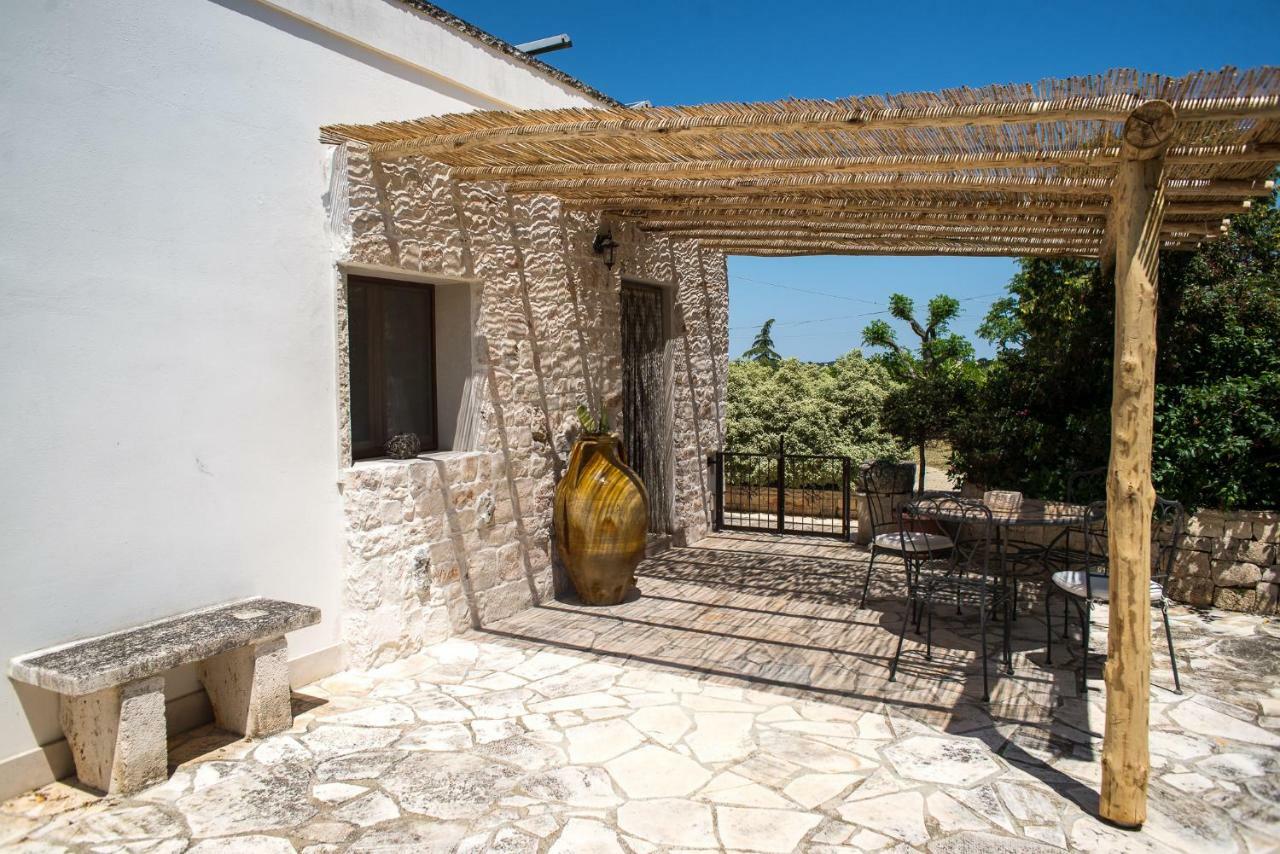 Agriturismo Grotta Di Figazzano チステルニーノ エクステリア 写真