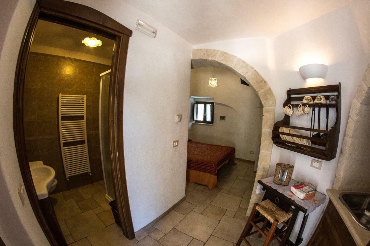 Agriturismo Grotta Di Figazzano チステルニーノ エクステリア 写真